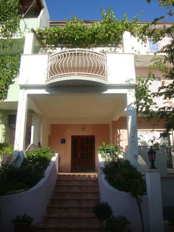 Apartment Andrea บาชกาโวดา ภายนอก รูปภาพ